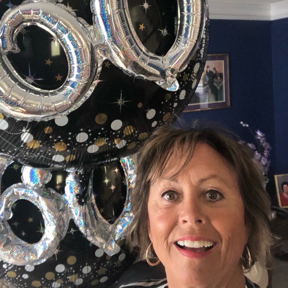 Meet your Posher, Carol